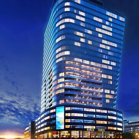 Daire Hanza Tower Capri With Spa Sauna & Jacuzzi & Pool
